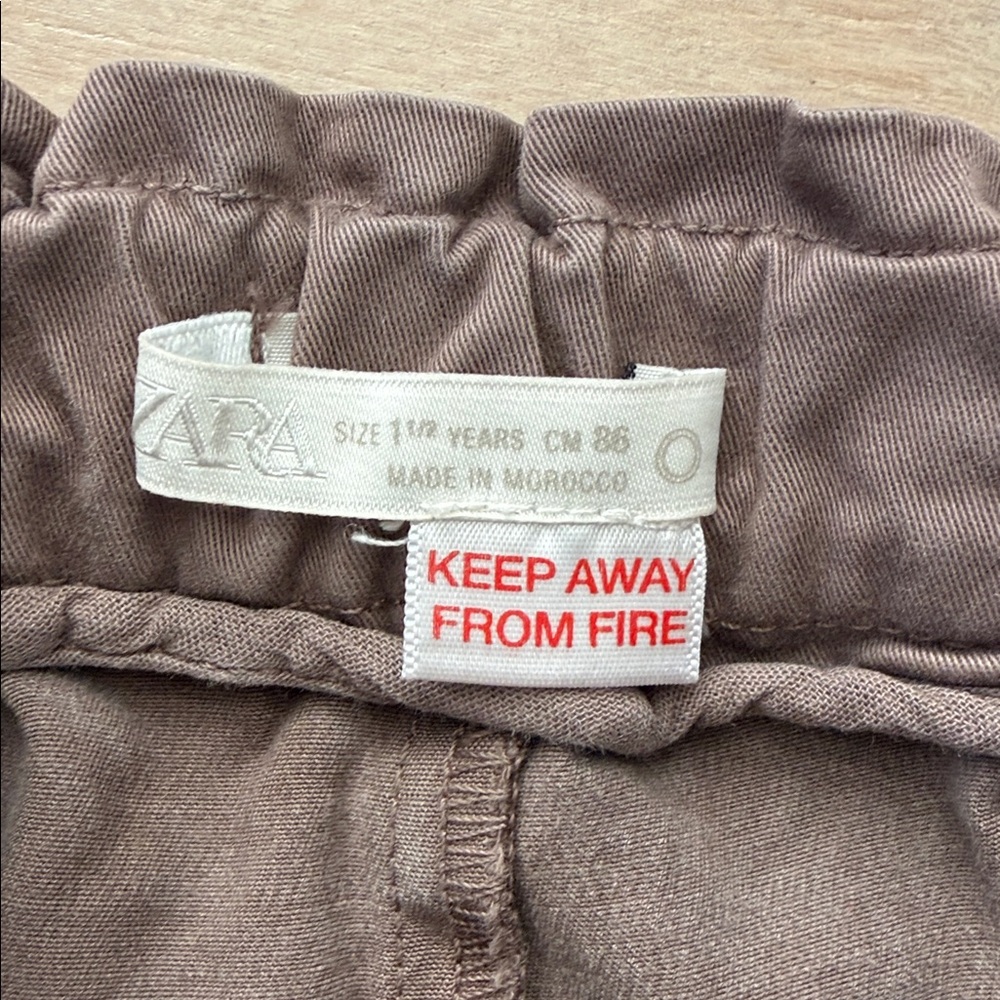 Zara Brown Ruffled Pants size 1 1/2 years (18 months) - Picture 7 of 7